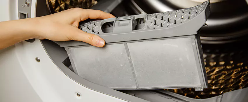 Signs Of A Clogged Dryer Lint Trap in Peekskill, New York